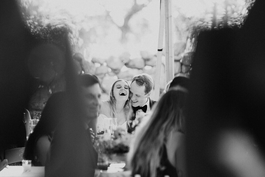 Romantic late summer wedding at Stone Acres Farm in Mystic, CT. Miriam + Nathaniel’s classic August celebration featured timeless details