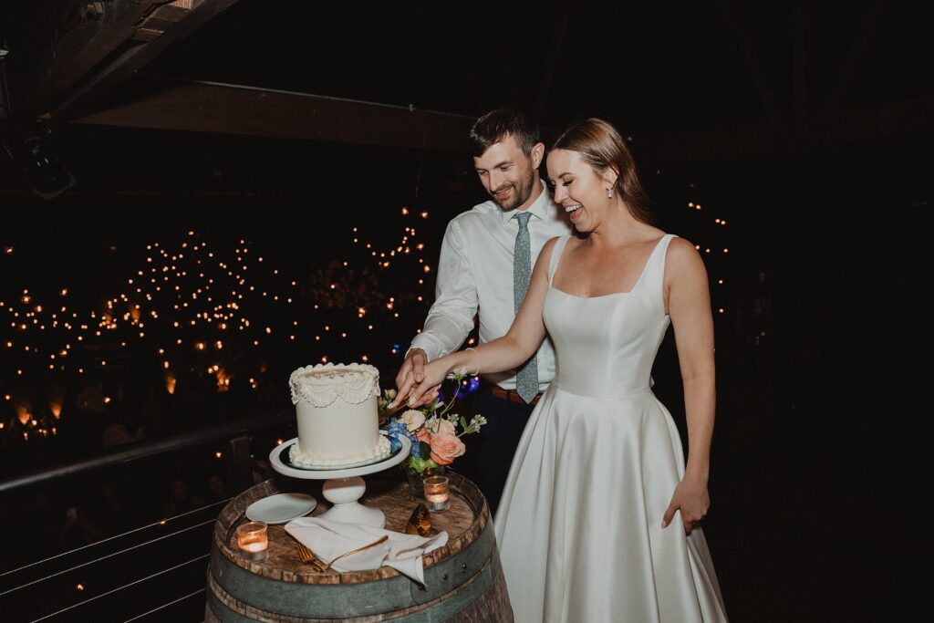 Saltwater Farm Vineyard Wedding | Meg + Kyle