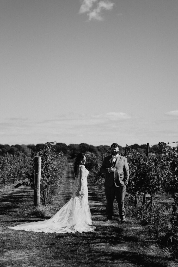 Saltwater Farm Vineyard Wedding | Courtney + Dan