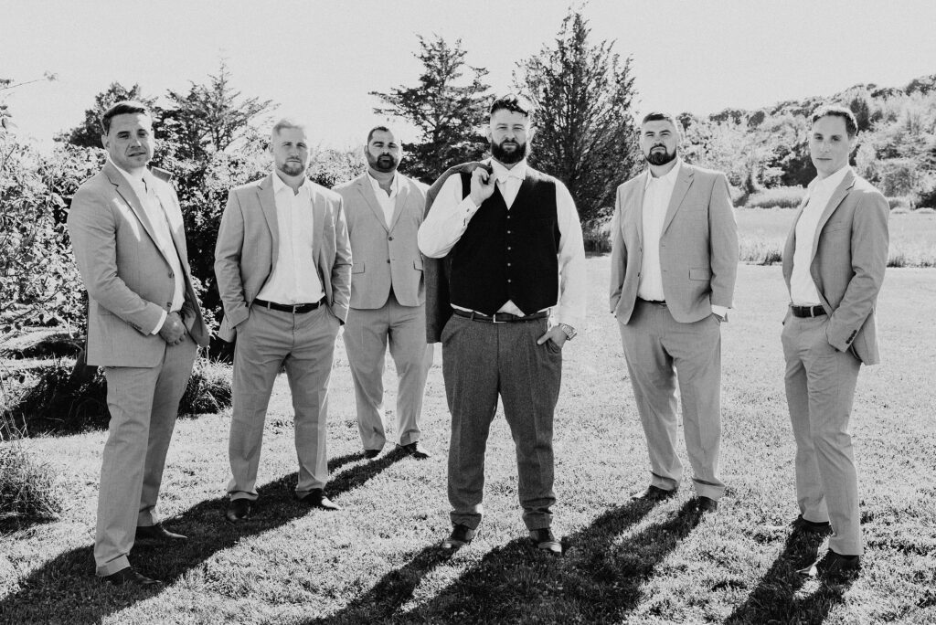 Saltwater Farm Vineyard Wedding | Courtney + Dan