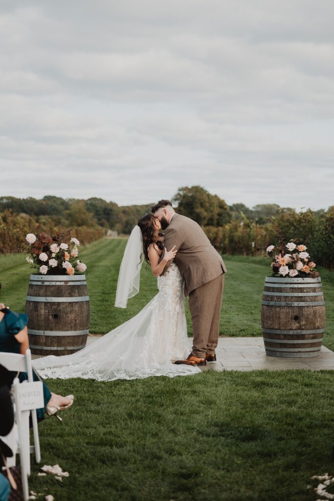 Saltwater Farm Vineyard Wedding | Courtney + Dan