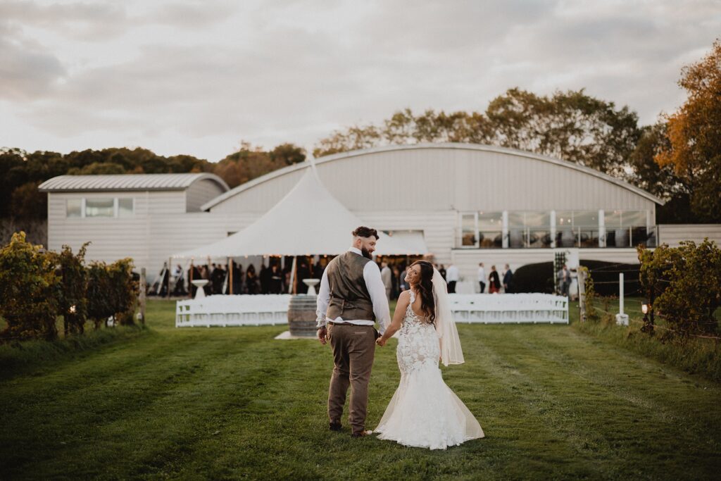 Saltwater Farm Vineyard Wedding | Courtney + Dan
