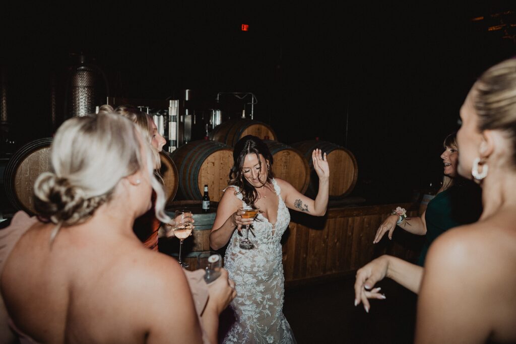 Saltwater Farm Vineyard Wedding | Courtney + Dan