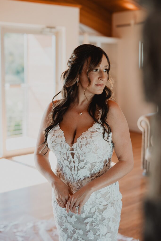 Saltwater Farm Vineyard Wedding | Courtney + Dan