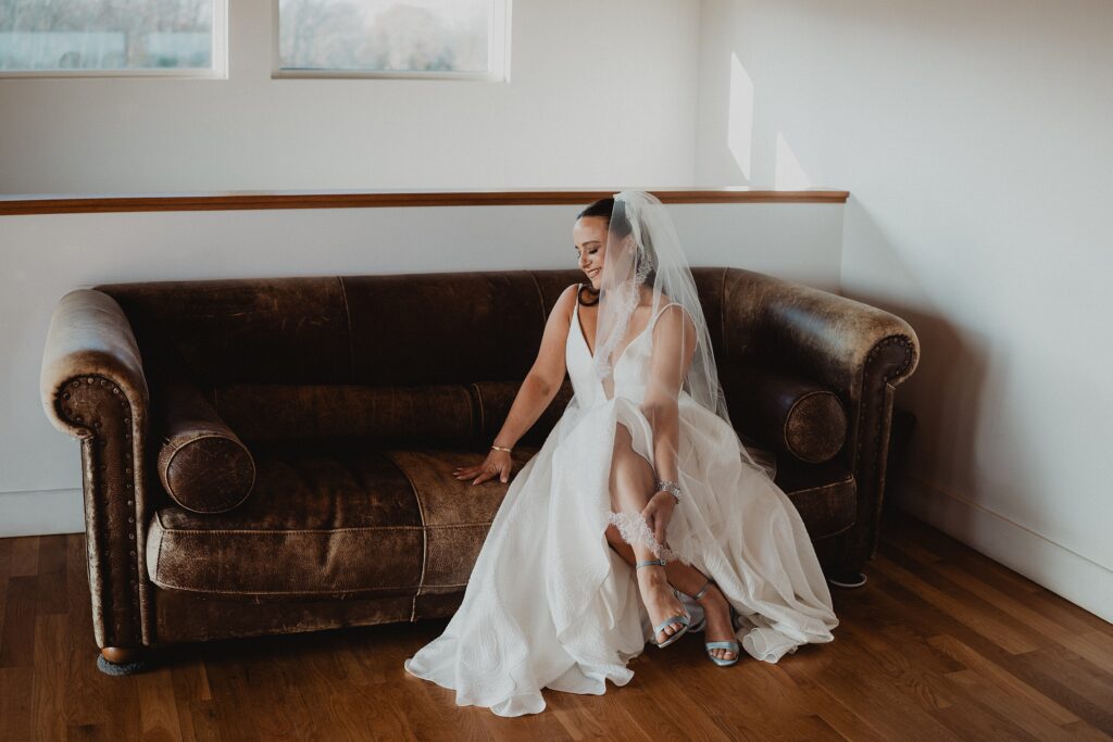 Saltwater Farm Vineyard Wedding | Susanna + Kyle