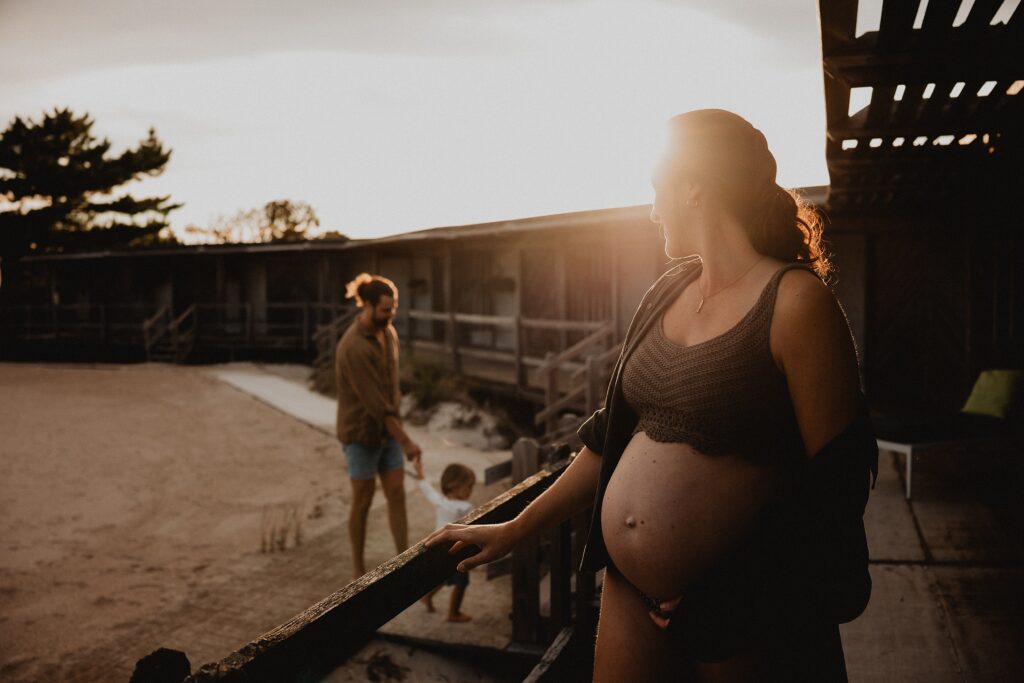 A Film Inspired Family Maternity Session at Narragansett Beach