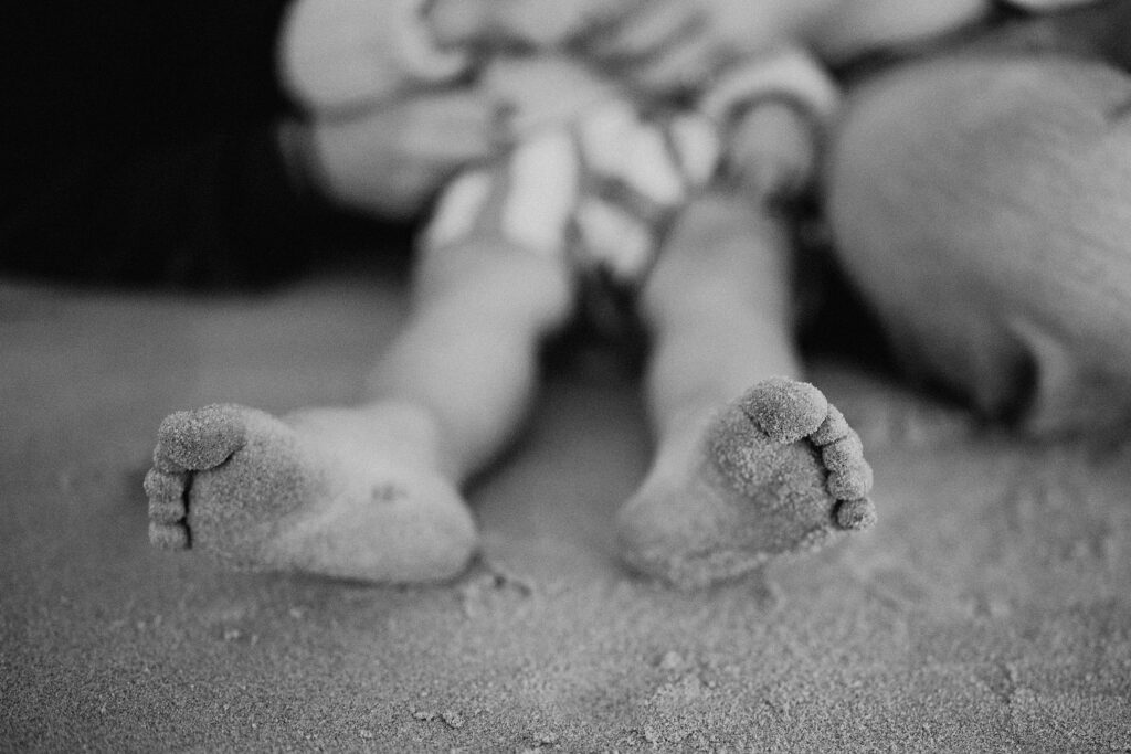 A Film Inspired Family Maternity Session at Narragansett Beach