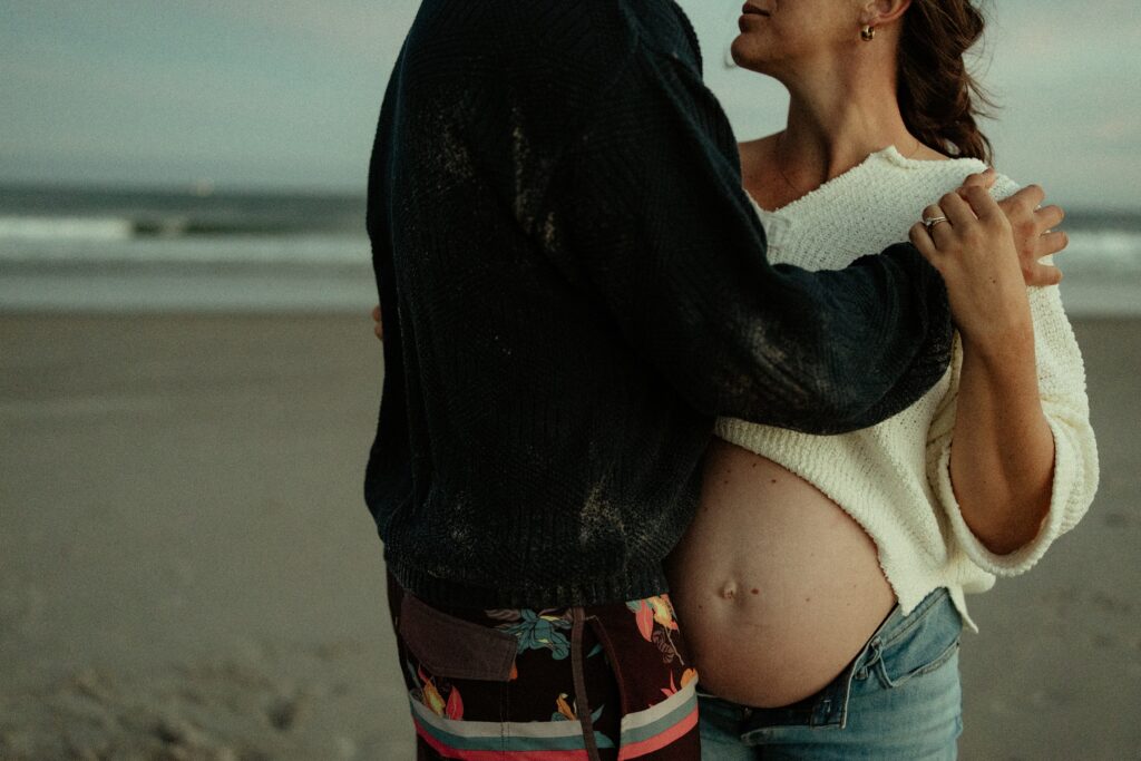 A Film Inspired Family Maternity Session at Narragansett Beach