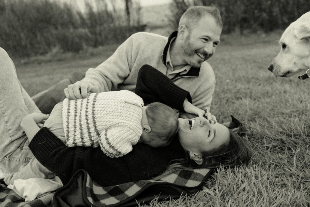 A Documentary Style Family Session on the Rhode Island Coast